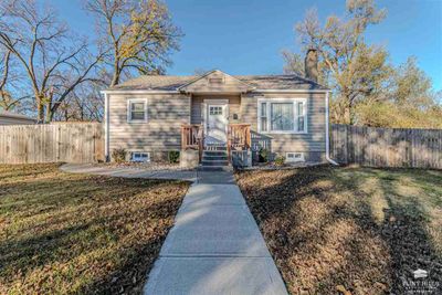 826 N Clay Street, House other with 3 bedrooms, 2 bathrooms and null parking in Junction City KS | Image 1