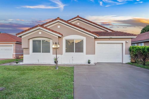 19031 Nw 54th Ave, Miami Gardens, FL, 33055-5327 | Card Image