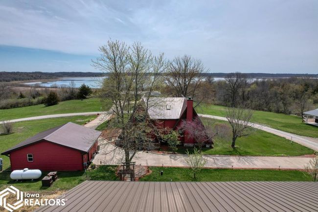 196 Lakeview Dr, House other with 3 bedrooms, 3 bathrooms and null parking in Melrose IA | Image 6