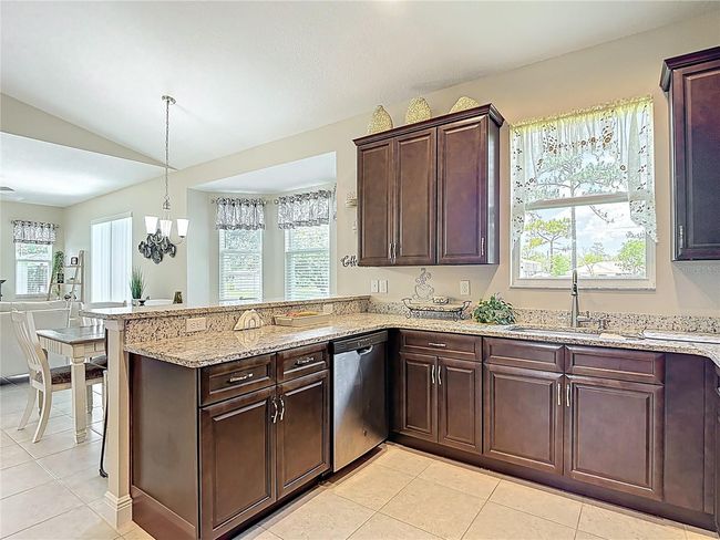 12323 House Finch Rd, House other with 3 bedrooms, 2 bathrooms and null parking in WEEKI WACHEE FL | Image 17