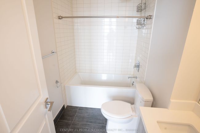 3601 - 2908 Highway 7, Condo with 3 bedrooms, 2 bathrooms and 1 parking in Vaughan ON | Image 19