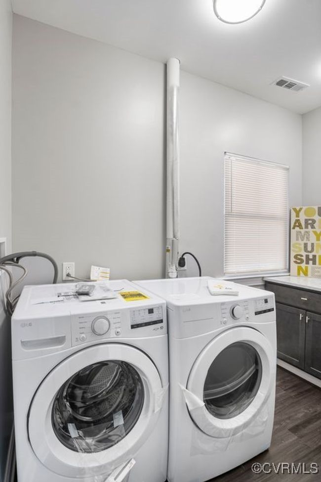 Laundry room includes washer and dryer | Image 20