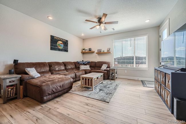 1 - 16433 Askins Loop, Townhouse with 3 bedrooms, 3 bathrooms and 2 parking in Parker CO | Image 9