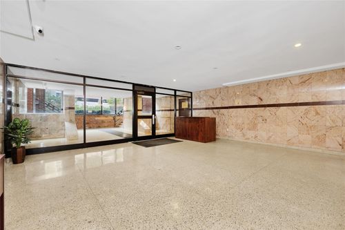 lb-92 57th Ave, Elmhurst, NY, 11373-5024 | Card Image