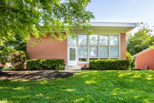 307 Roosevelt Dr, Greenfield, IN, 46140-1870 | Card Image