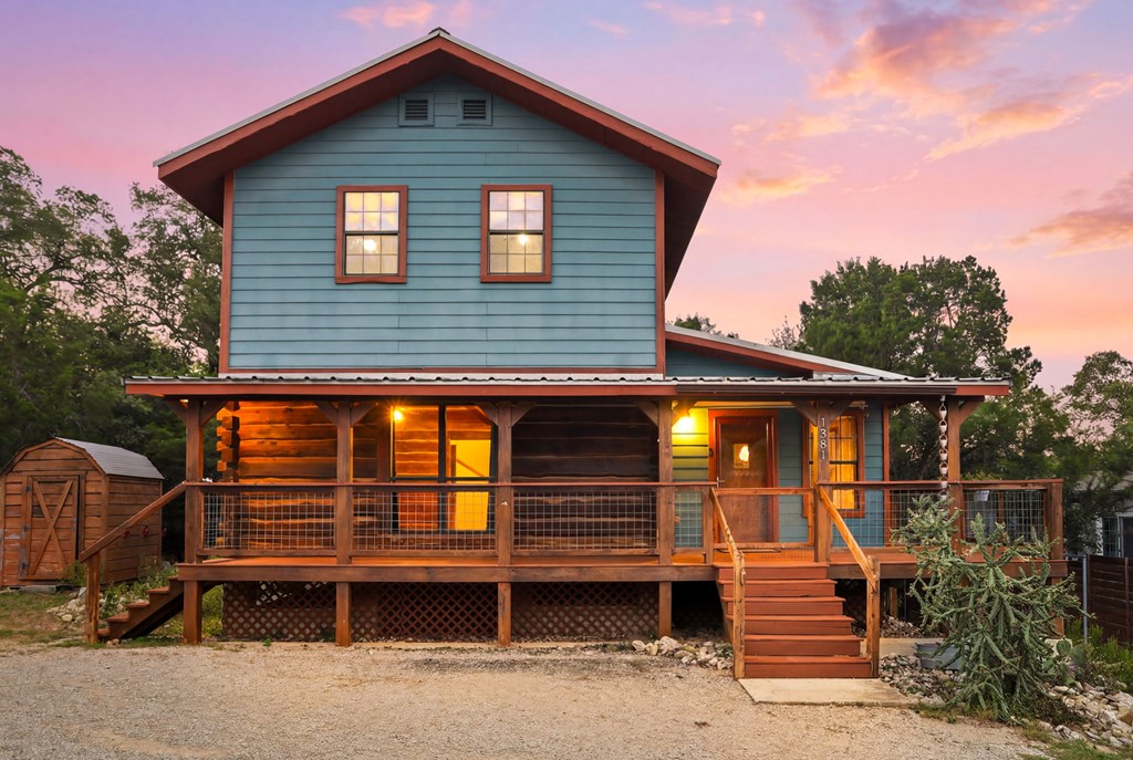 Residential in Canyon Lake 2