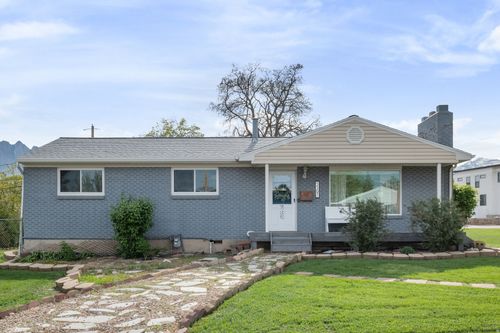 5597 S Hillside Dr, Murray, UT, 84107-6082 | Card Image