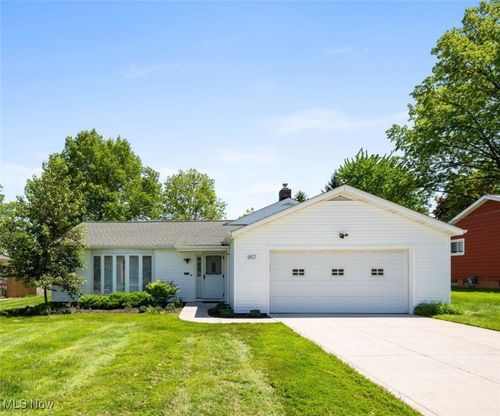 957 Millridge Rd, Highland Heights, OH, 44143-3113 | Card Image