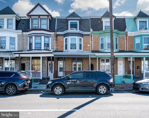 617 N Front St, Reading, PA, 19601-2425 | Card Image
