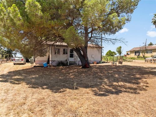 946 18th St, Oroville, CA, 95965-4132 | Card Image