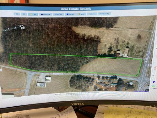 2182 W Maiden Rd, Newton, NC, 28658-9156 | Card Image