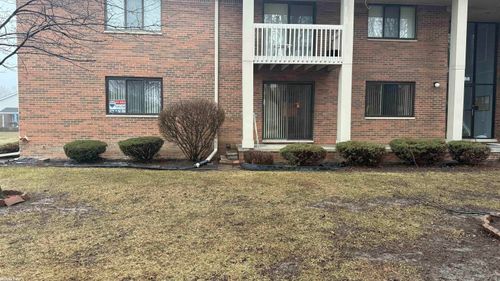 42188 Toddmark Ln, Clinton Township, MI, 48038-5496 | Card Image