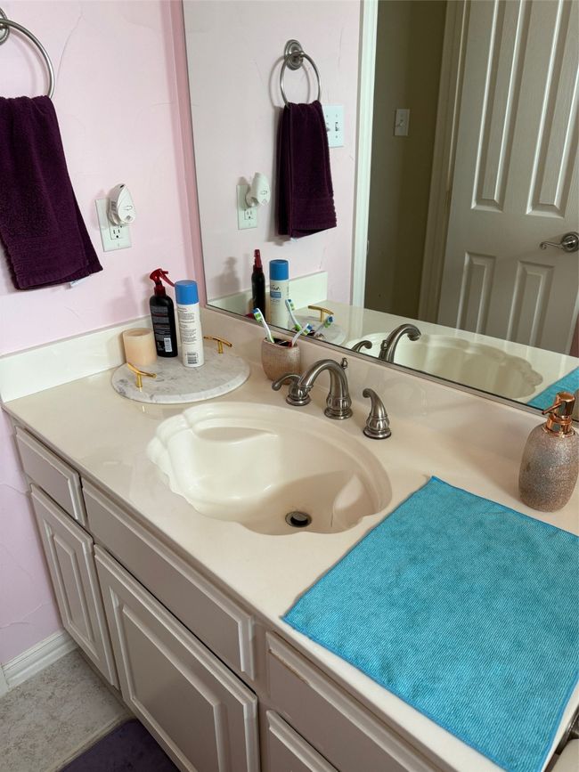 Bathroom with vanity | Image 39