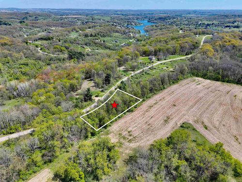Lot 2 Dutch Hollow Dr, La Valle, WI, 53941 | Card Image