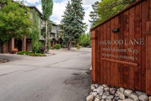 2-10030 Oakmoor Way Sw, Calgary, AB, T2V4S8 | Card Image