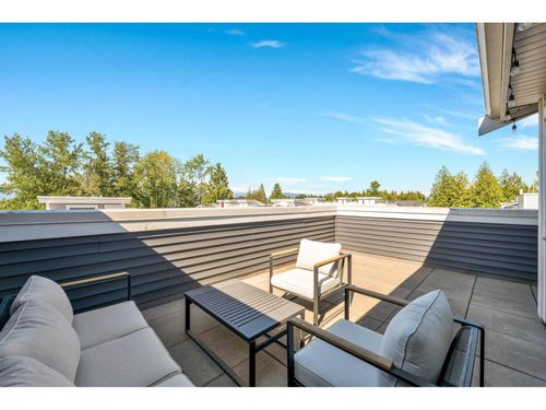 30-8371 202b St, Langley, BC, V2Y4K6 | Card Image