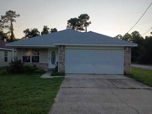 8 Howard St, Niceville, FL, 32578-8020 | Card Image