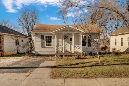 611 S Nettleton Ave, Springfield, MO, 65806-2733 | Card Image