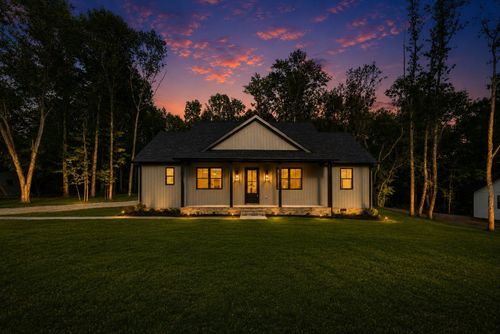 39 Bluebird Trl, Estill Springs, TN, 37330-4170 | Card Image