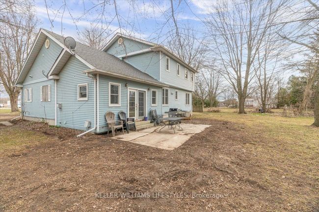 2752 Longwoods Rd, House other with 3 bedrooms, 3 bathrooms and 5 parking in Glencoe ON | Image 23