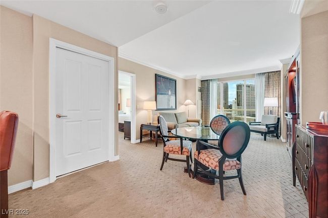 Dining room | Image 16