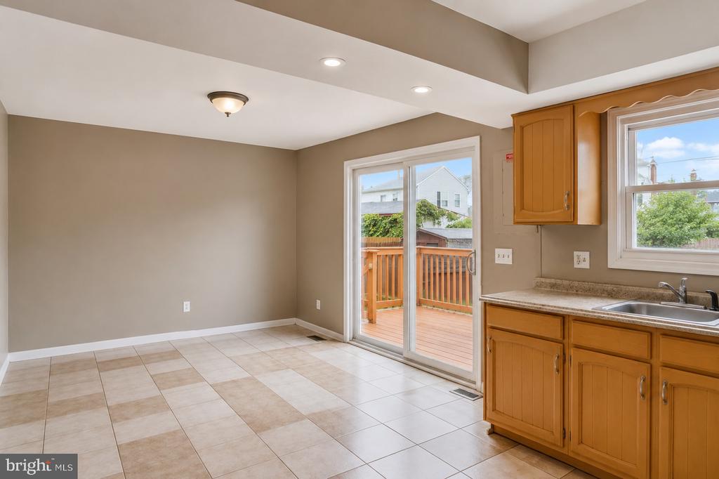Residential Lease in VENTNOR CITY 5