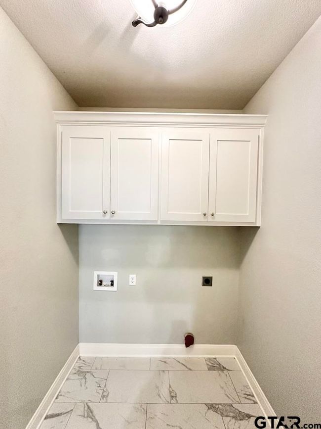 11924 Gillian Ct, House other with 3 bedrooms, 2 bathrooms and null parking in Tyler TX | Image 22