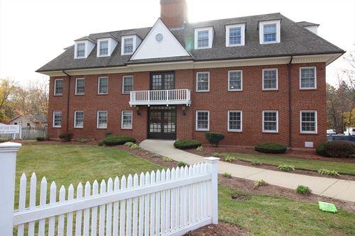 apt-1-132 Tyngsboro Rd, North Chelmsford, MA, 01863-1300 | Card Image