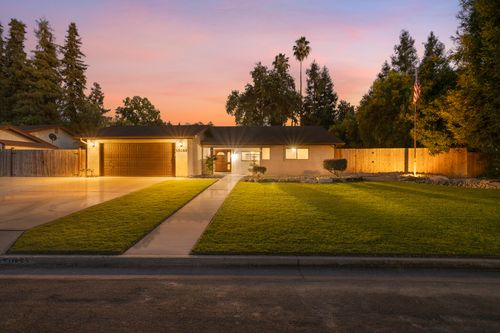 15085 Oak Ranch Drive, Visalia, CA, 93292 | Card Image