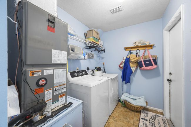 2442 Sw Lafayette St, House other with 3 bedrooms, 2 bathrooms and null parking in Port St. Lucie FL | Image 16