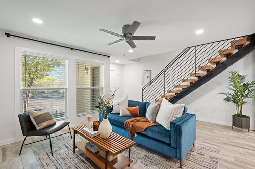 apt-706-6910 Hart Ln, Austin, TX, 78731-4158 | Card Image