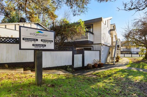 54-912 Premier St, North Vancouver, BC, V7J2H1 | Card Image