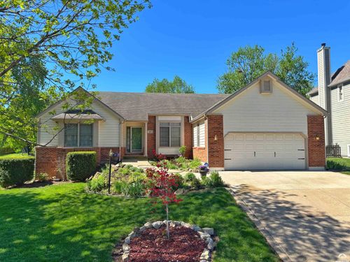 4605 Grove Dr, Lawrence, KS, 66049-3777 | Card Image