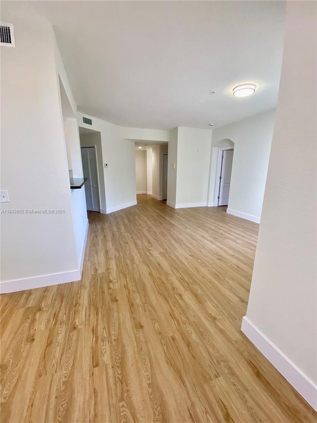 APT-305 - 11032 Legacy Dr, Condo with 2 bedrooms, 2 bathrooms and null parking in Palm Beach Gardens FL | Image 44