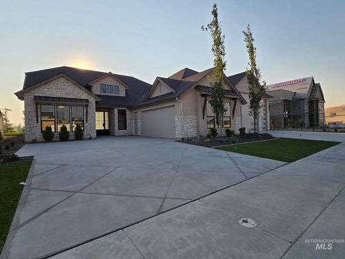 3669 N Bellrock Ave, Eagle, ID, 83616 | Card Image