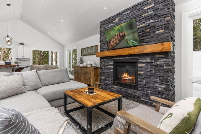 1010 Leonard Lake Rd, House other with 3 bedrooms, 3 bathrooms and 6 parking in Bracebridge ON | Image 13
