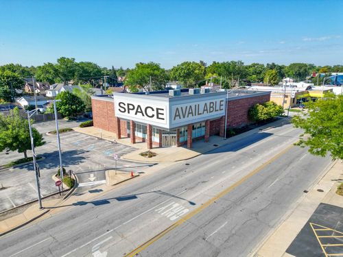 8911 Ogden Ave, Brookfield, IL, 60513-2005 | Card Image