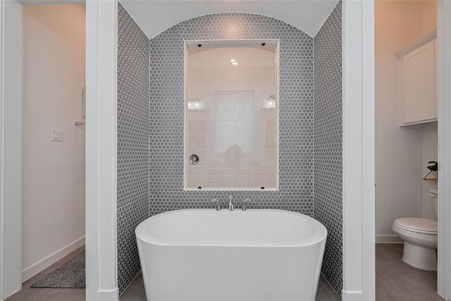 29118 Sage Trace Ct, House other with 4 bedrooms, 5 bathrooms and 3 parking in Fulshear TX | Image 24