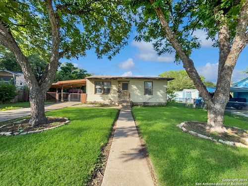 103 Harwood Dr, San Antonio, TX, 78213-4519 | Card Image