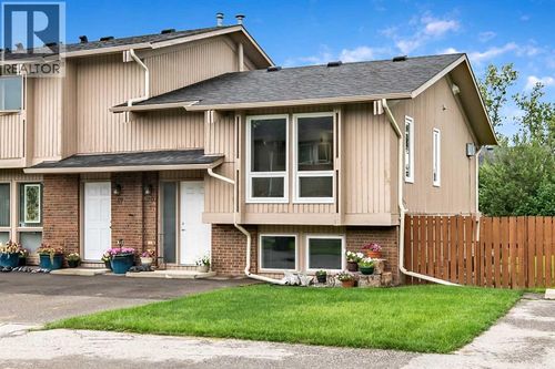 20 Cataract Rd Sw, High River, AB, T1V1C4 | Card Image
