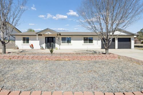 9924 E Arrowhead Dr, Prescott Valley, AZ, 86314-7602 | Card Image