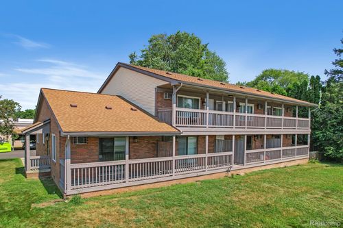 apt-4-35721 Alfred St, New Baltimore, MI, 48047-2451 | Card Image
