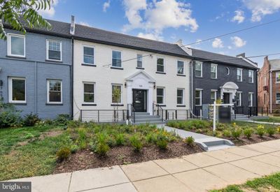 3 - 705 Quincy Street Ne, Condo with 2 bedrooms, 2 bathrooms and null parking in WASHINGTON DC | Image 1