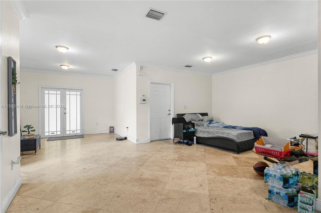 3154 Plaza St, Townhouse with 3 bedrooms, 2 bathrooms and null parking in Miami FL | Image 4