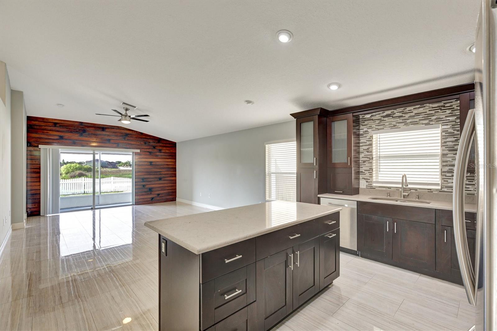 Residential in GIBSONTON 5
