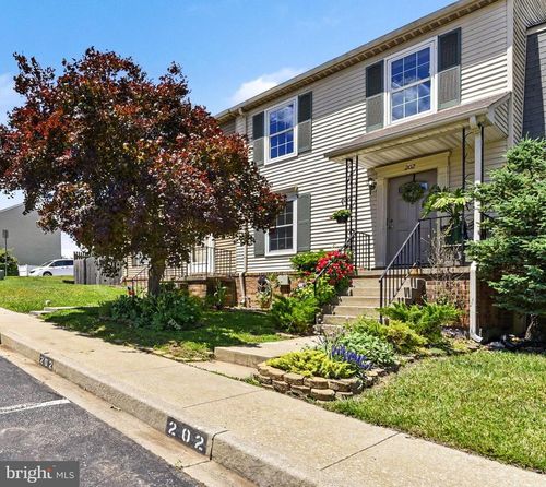202 Gallatin Ct, WESTMINSTER, MD, 21157-6381 | Card Image