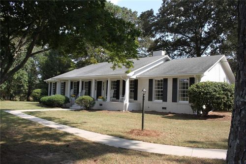 355 Pleasant Hope Rd Se, Silver Creek, GA, 30173-2901 | Card Image