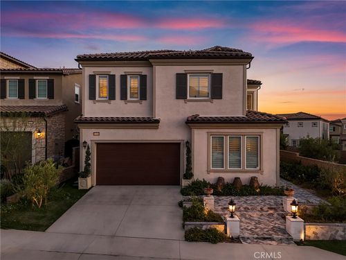12326 N Finch Ct, Porter Ranch, CA, 91326-4971 | Card Image