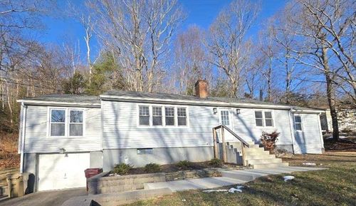 143 James St, Ludlow, MA, 01056-1510 | Card Image