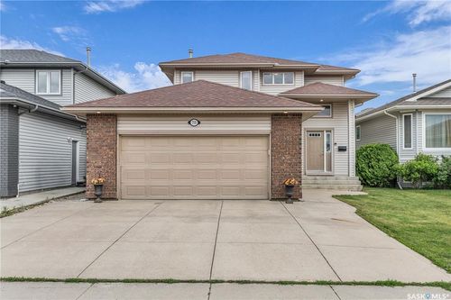 715 Buckwold Cove, Saskatoon, SK, S7N4V8 | Card Image